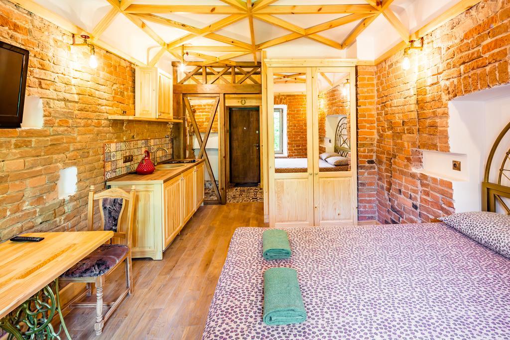 Nice Apartment Near Rynok Square Є Кондиціонер Світла Не Вимикали Liov Exterior foto