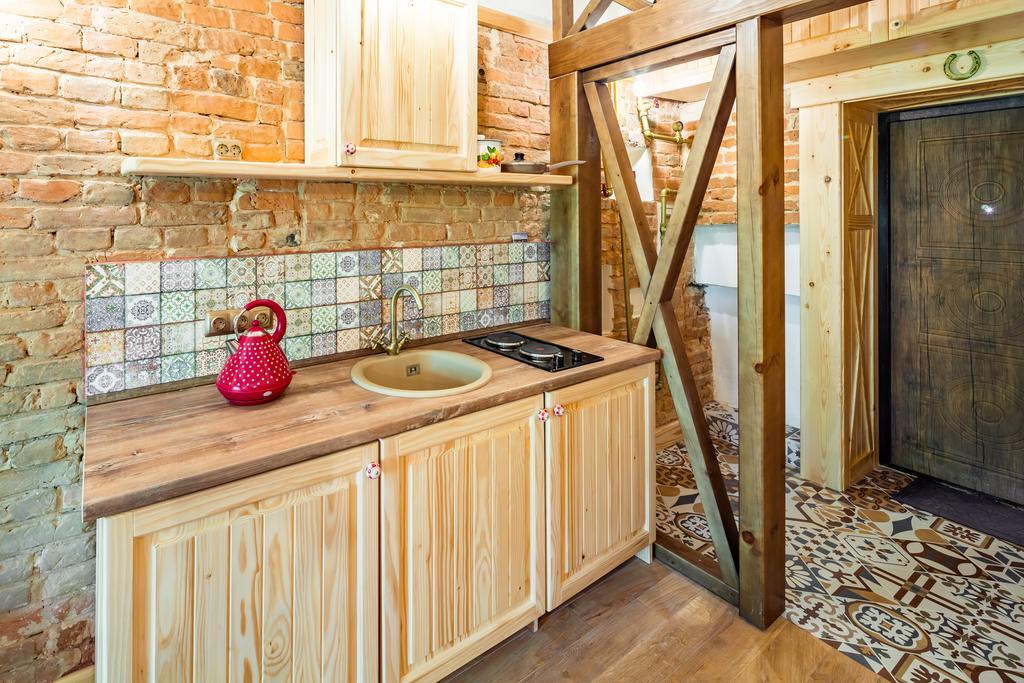 Nice Apartment Near Rynok Square Є Кондиціонер Світла Не Вимикали Liov Exterior foto